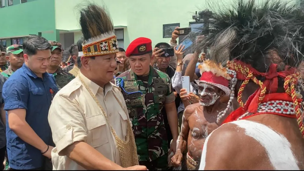 Prabowo Subianto Memberikan Sumbangan sebesar Rp 5 Miliar untuk Masyarakat Kamoro di Mimika