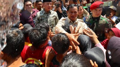 Tidak ada siswa berprestasi yang menderita kelaparan.