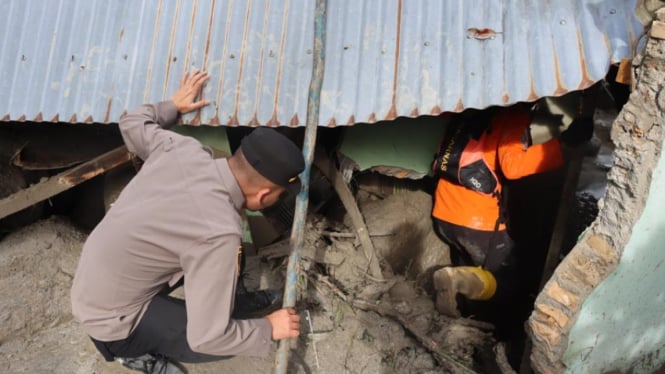 Karyawan Hotel Tewas Ditemukan Sebagai Korban Banjir Bandang