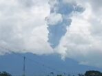 Evakuasi Berhasil Dilakukan terhadap Lima Pendaki yang Tewas Akibat Erupsi Gunung Marapi