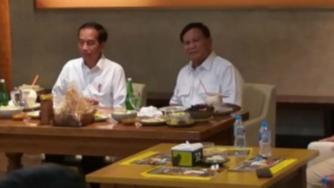 Pertemuan Jokowi dan Prabowo Dalam Makan Malam, Apa yang Dibahas?