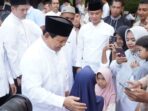 Iduladha 1445 H, Prabowo Subianto Sapa Warga di Hambalang Bogor