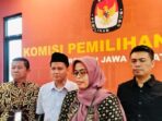 Bagaimana KPU Jabar melibatkan Bappeda dan perwakilan disabilitas dalam merumuskan pertanyaan debat?