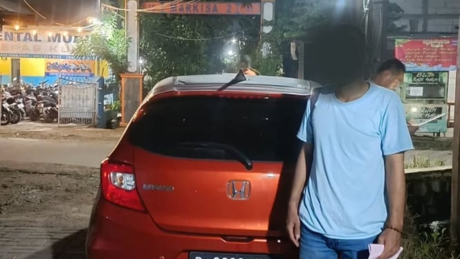 67773794a64e2-kendaraan-yang-diduga-jadi-pemicu-penembakan-bos-rental-mobil_665_374.jpg