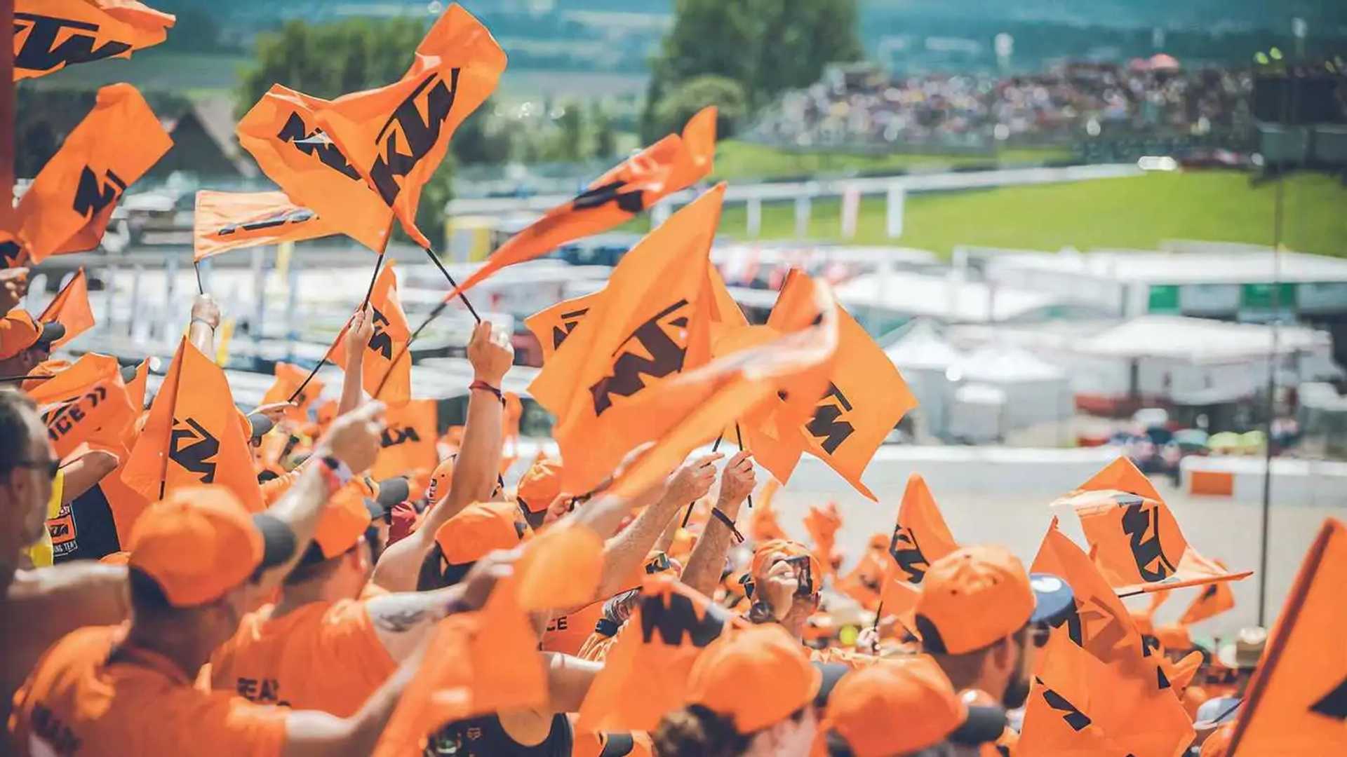 ktm-ultimate-orange-motogp-experience.jpg