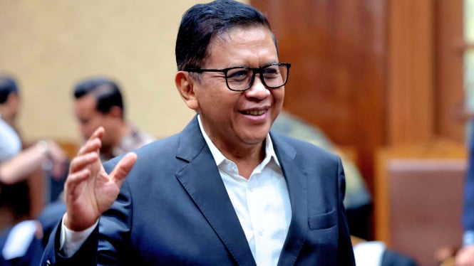 6879d8fc7f47e-sekjen-pdip-hasto-kristiyanto-jalani-sidang-duplik_665_374.jpeg